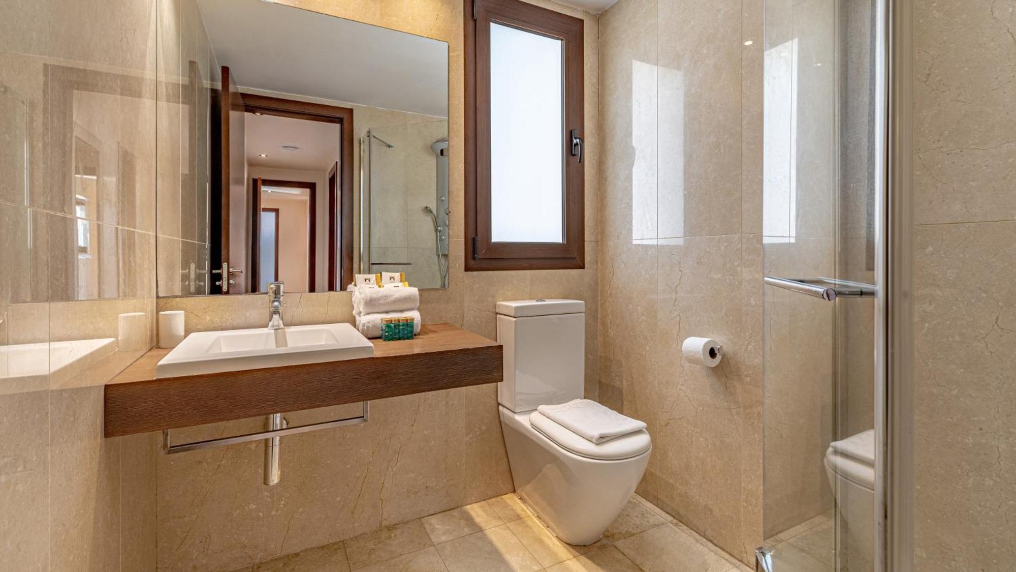 Vacation I Private Heated Swimming Pool, Walking Distance To Puerto Banus, Security 24-7, Bbq, Wifi Apartment
